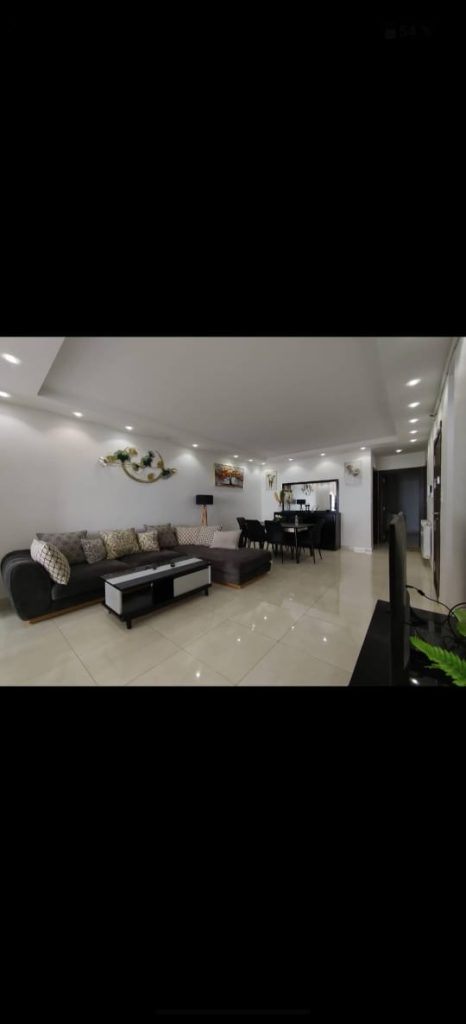 Appartement moderne de 3 chambres à Tlemcen, photo 2