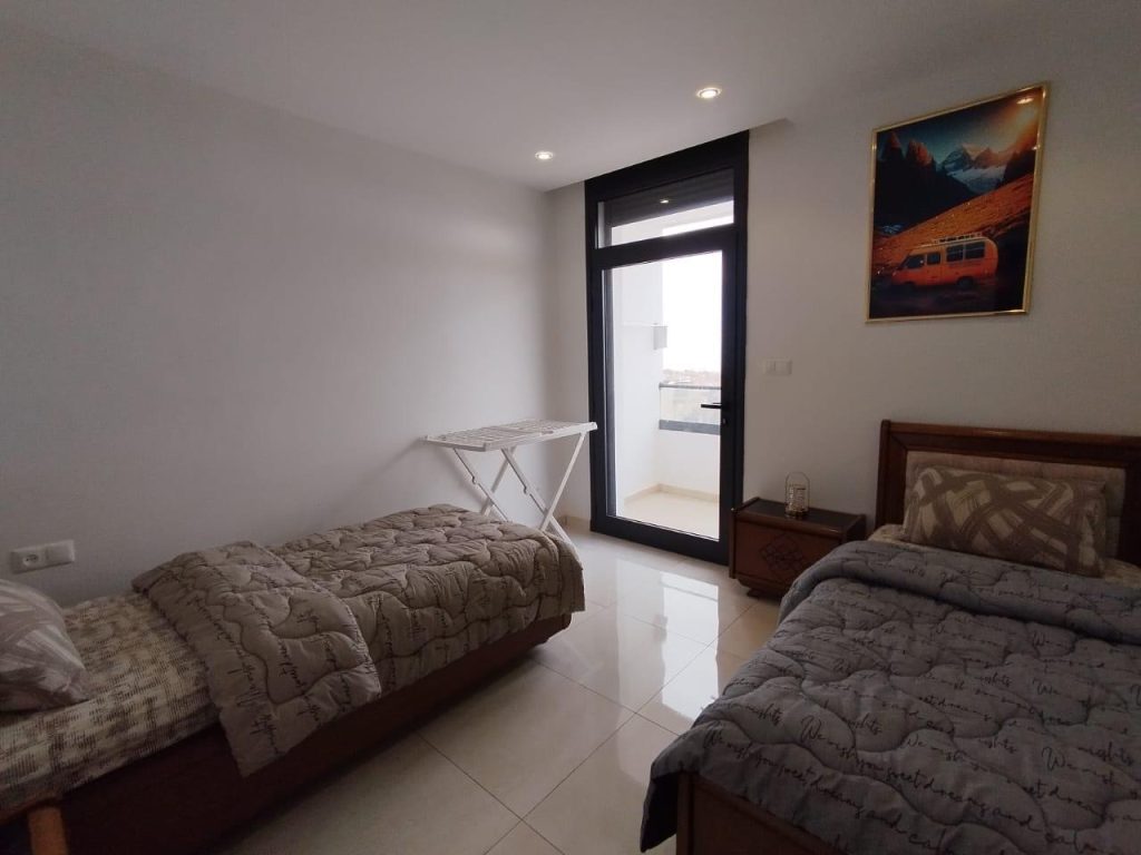 Appartement moderne de 3 chambres à Tlemcen, photo 14
